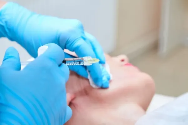 PRP Yüz Gençleştirme Nasıl Yapılır